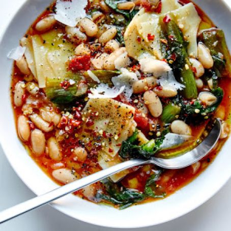 Pasta e Fagioli with Escarole