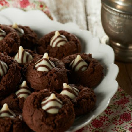 Chocolate Hug Cookies
