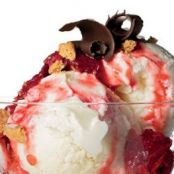 Cheesecake Ice Cream with Strawberry Sauce