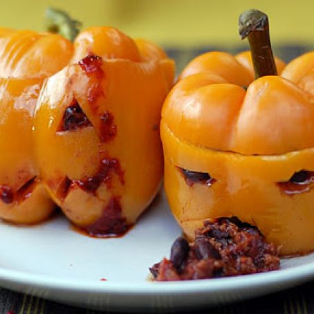 Super-Scary Halloween Spicy Chili Stuffed Jack-O-Peppers