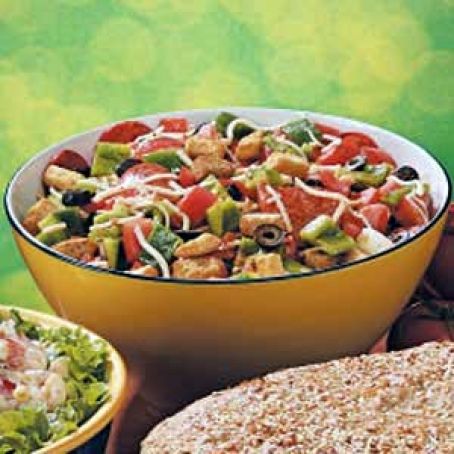Pepperoni Pizza Salad Recipe