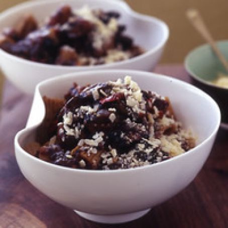 Veggie Sausage Mushroom Ragu and Rigatoni