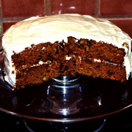 Carrot Cake with Vanilla Icing