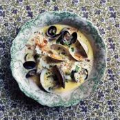 Seafood Chowder With Crispy Bread Crumbs