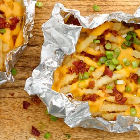 Grilled Foil-Pack Cheesy Fries