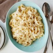 Fettuccine Alfredo