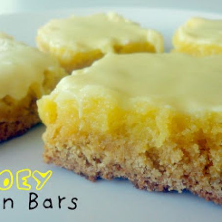 Gooey Lemon Bars Recipe | Six Sisters' Stuff
