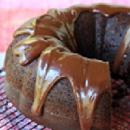 Easy Chocolate Fudge Bundt Cake