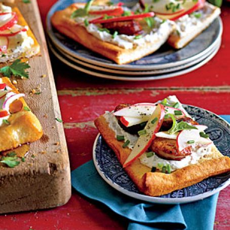 Chicken-Apple Sausage Flatbread