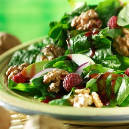 Spinach Walnut Salad with Raspberry Dressing