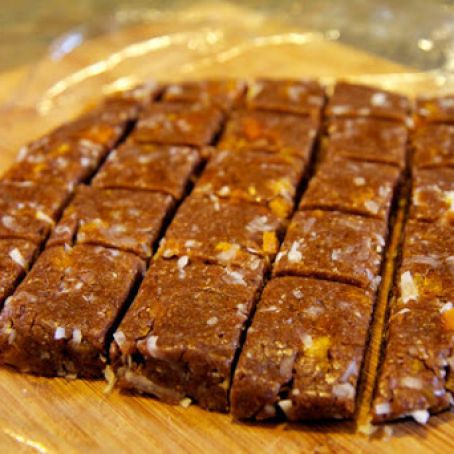 No-Bake Almond Butter Apricot Bites