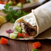 Greek CHICKEN GYROS WITH TZATZIKI