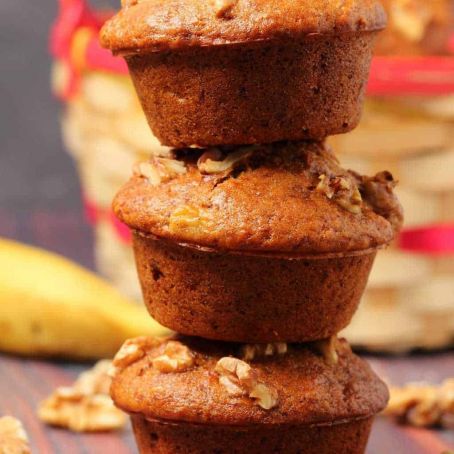 VEGAN BANANA MUFFINS