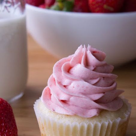 Strawberry Buttercream Frosting