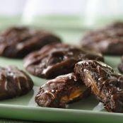 Salted Caramel-Stuffed Chocolate Truffle Cookies