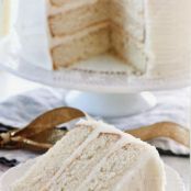 White Layer Cake, Taste Just Like a Wedding Cake