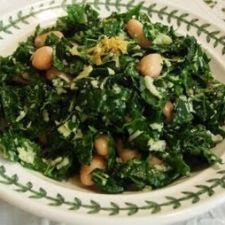 Tuscan Kale & Cannellini Bean Salad