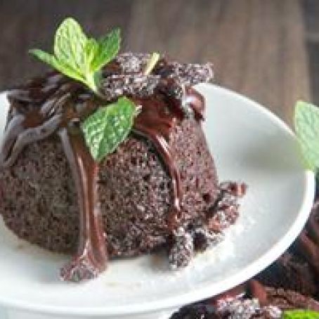 Mini Chocolate Rum Raisin Cakes