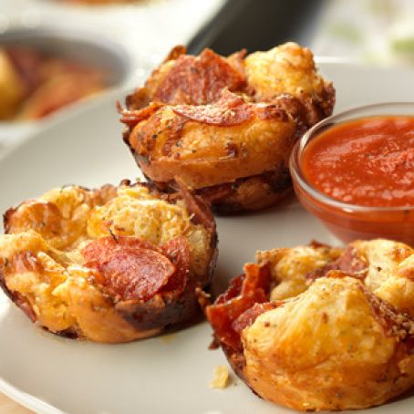 Mini Pull-Apart Pepperoni Bread