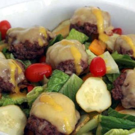 Deluxe cheeseburger Salad