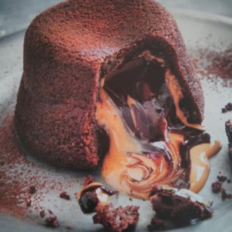 Molten peanut butter & chocolate fondant cakes (Lava cake)