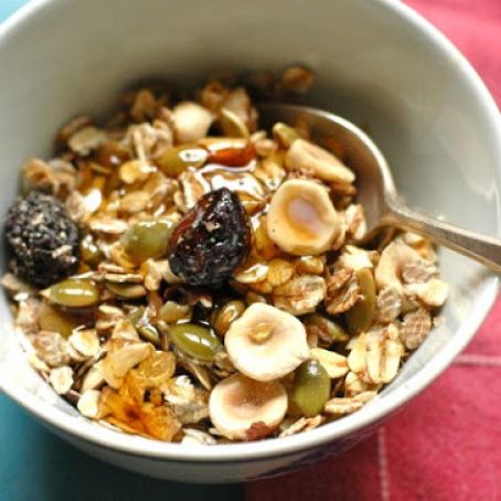 Hazelnut Cherry Muesli
