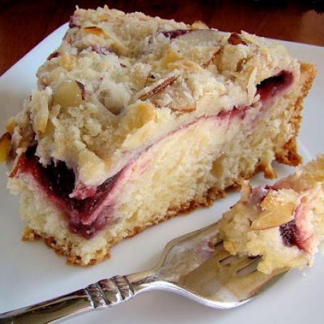 Berry Cream Cheese Coffee Cake