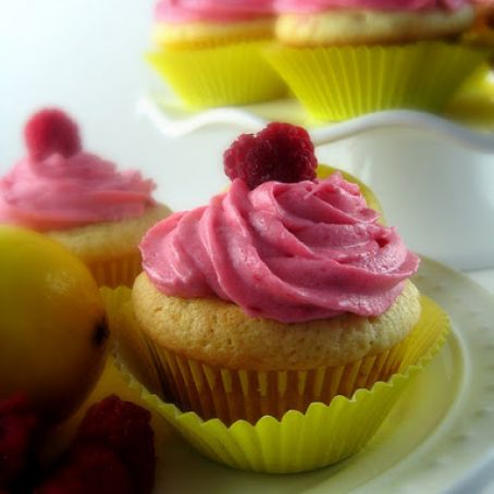 Lemon Cupcakes with Raspberry Cheesecake Buttercream