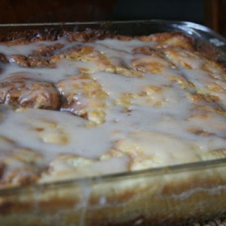 Cinnamon Roll Cake