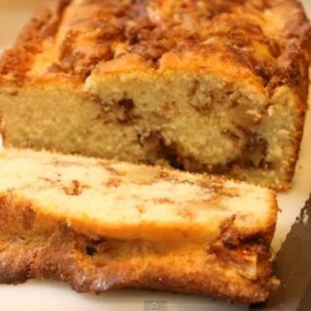 Apple Cinnamon Bread