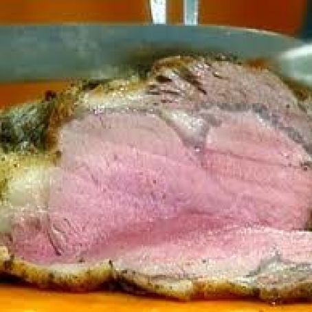Roast Prime Rib of Beef with Horseradish Crust