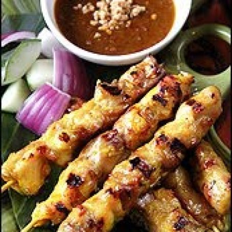 Grilled Chicken Satay with Peanut Sauce