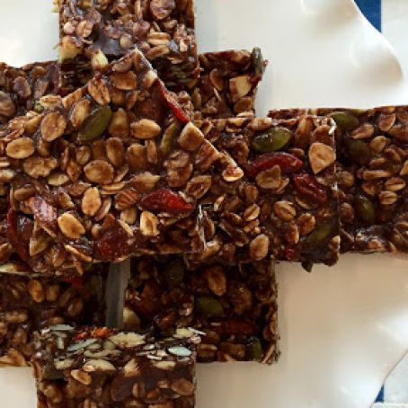 No-bake Chocolate Almond Bars