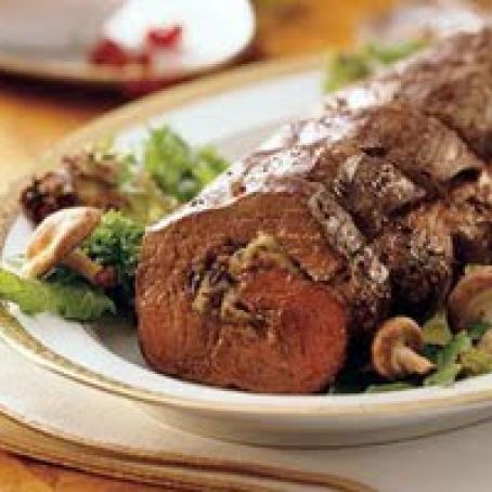 Stuffed Beef Tenderloin with Merlot Sauce