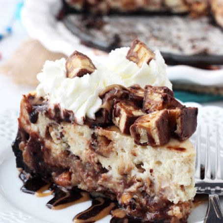 Snickers Cheesecake