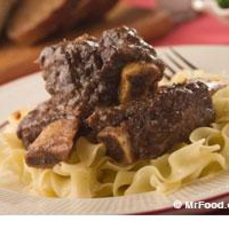 Fall-off-the-Bone Short Ribs