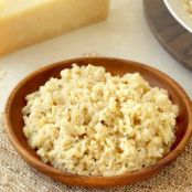 Easy Cheesy Cauliflower Rice