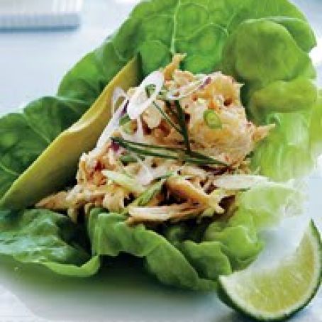 Spicy Asian-Chicken-Salad Lettuce Cups