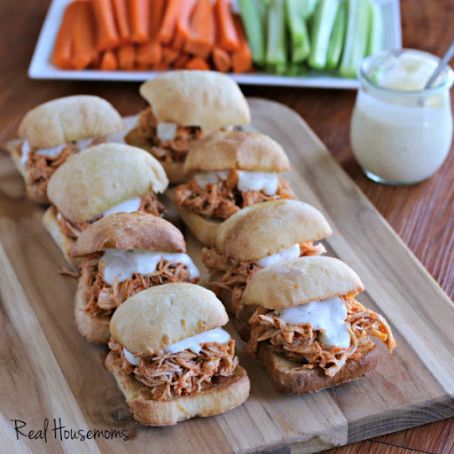 Slow Cooker Buffalo Chicken Sliders