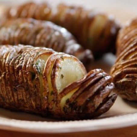 Hasselback Potatoes (Pioneer Woman)