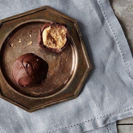 No-Bake Dark Chocolate Almond Butter Bon Bons