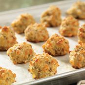 GLUTEN-FREE CHEDDAR-CHIVE SAUSAGE BITES