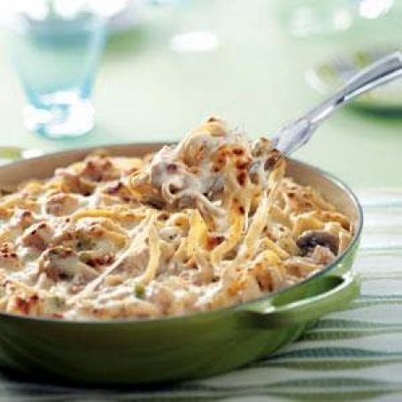 Turkey Fettuccine Skillet