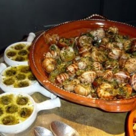 ESCARGOTS A LA CAZUELA