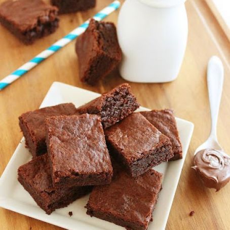 3-Ingredient Nutella Brownies