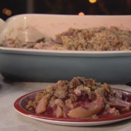 Snappy Pear and Cranberry Crumble