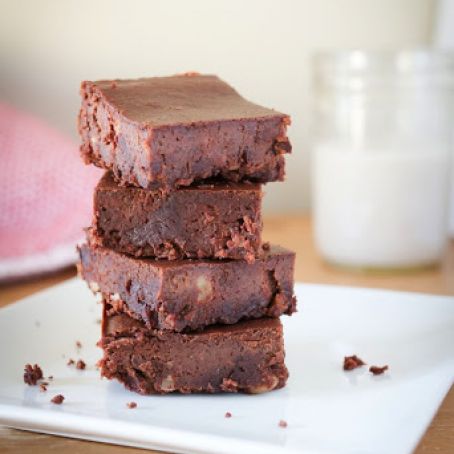 Fudgy Maple Flourless Black Bean Brownies