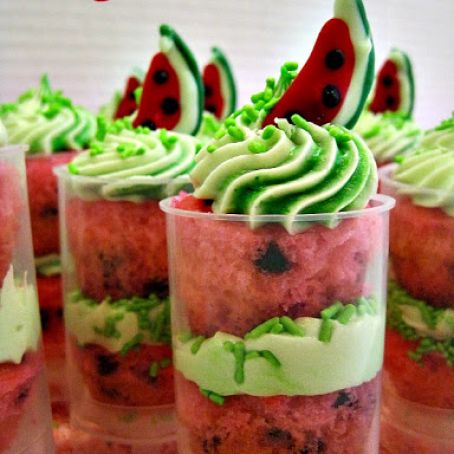 Watermelon Push Pop Cakes