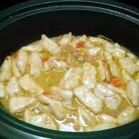 Slow Cooker Chicken & Dumplings
