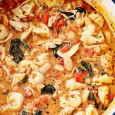 Creamy Tuscan Garlic Tortellini Soup